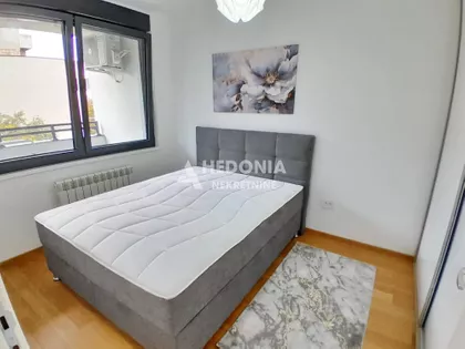 Dušana Vukasovića | 4zida.rs
