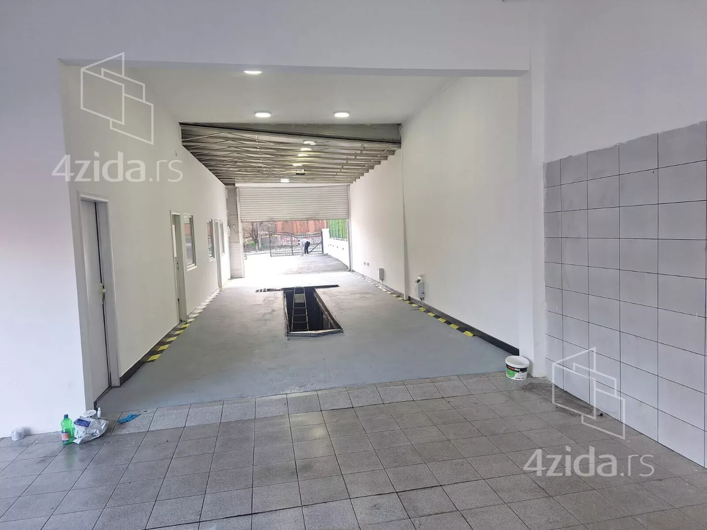 Poslovni prostor | 4zida