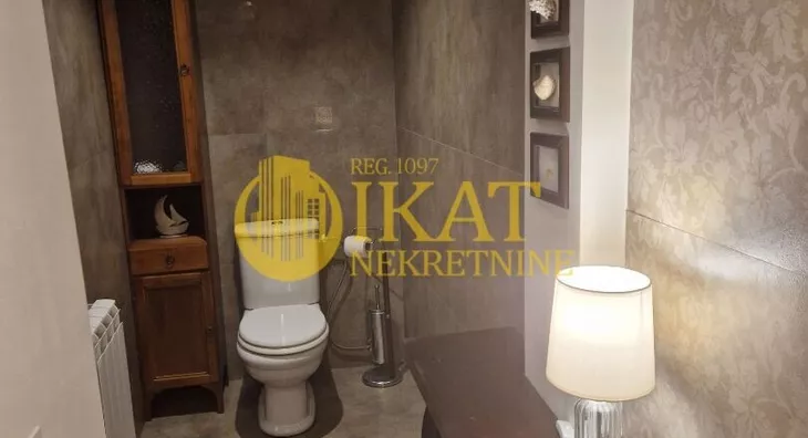 4-etažna kuća | 4zida