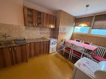 Bulevar Cara Lazara | 4zida.rs