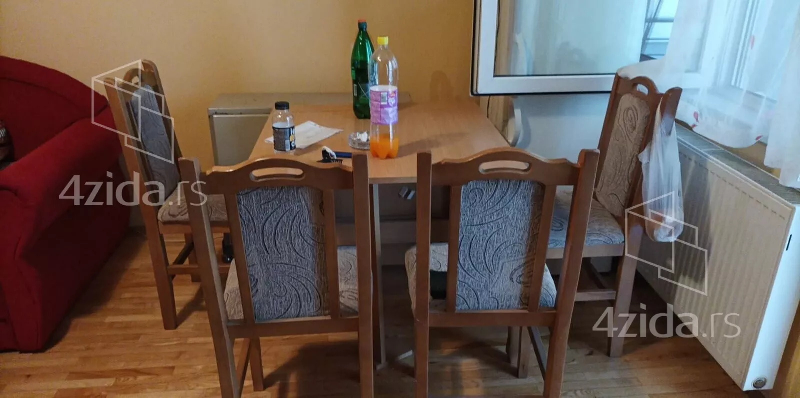 Jednoiposoban stan | 4zida