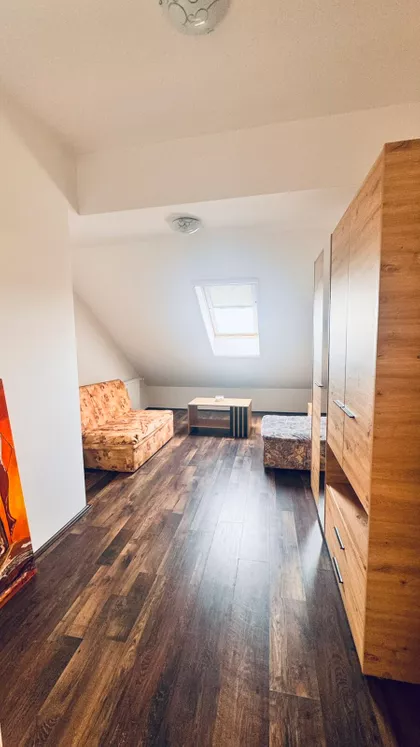 Boška Vujića | 4zida.rs