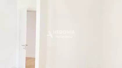 Omladinskih brigada | 4zida.rs