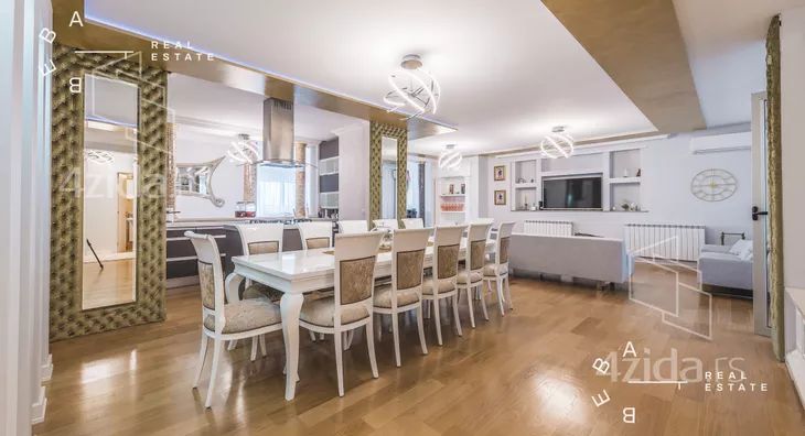 Šestosoban stan | 4zida