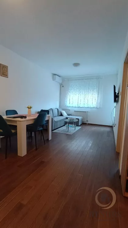 Adamovićevo Naselje | 4zida.rs