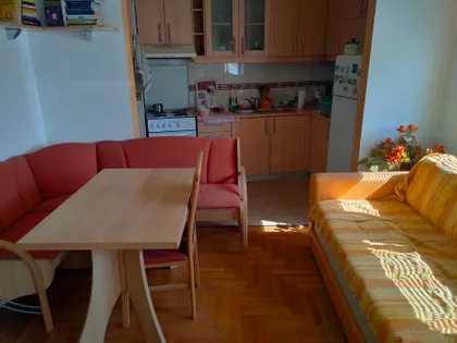 Bogdana Tirnanića | 4zida.rs
