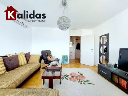 Bulevar Oslobođenja | 4zida.rs