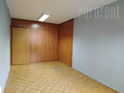 CENTAR | 4zida.rs