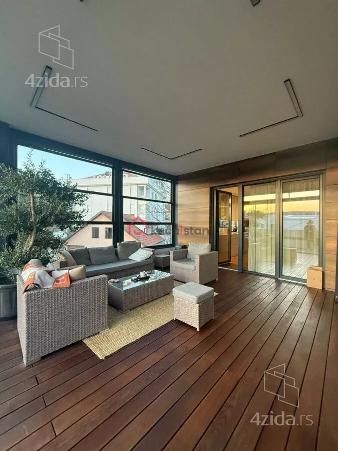 Petosoban stan | 4zida