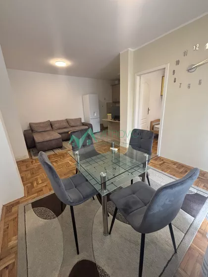 Bulevar Patrijarha Pavla (Somborski Bulevar) | 4zida.rs