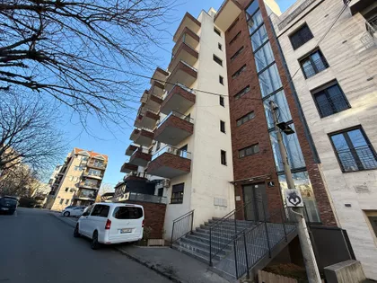 Jadranska 4 | 4zida.rs