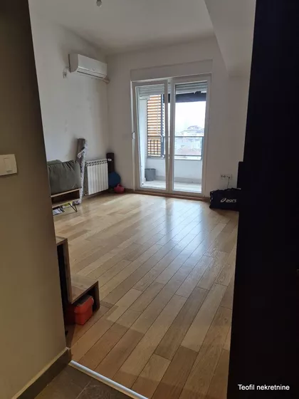 Šumadijska | 4zida.rs