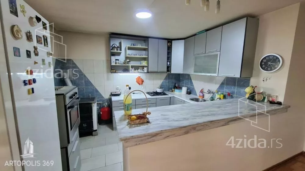 3-etažna kuća | 4zida