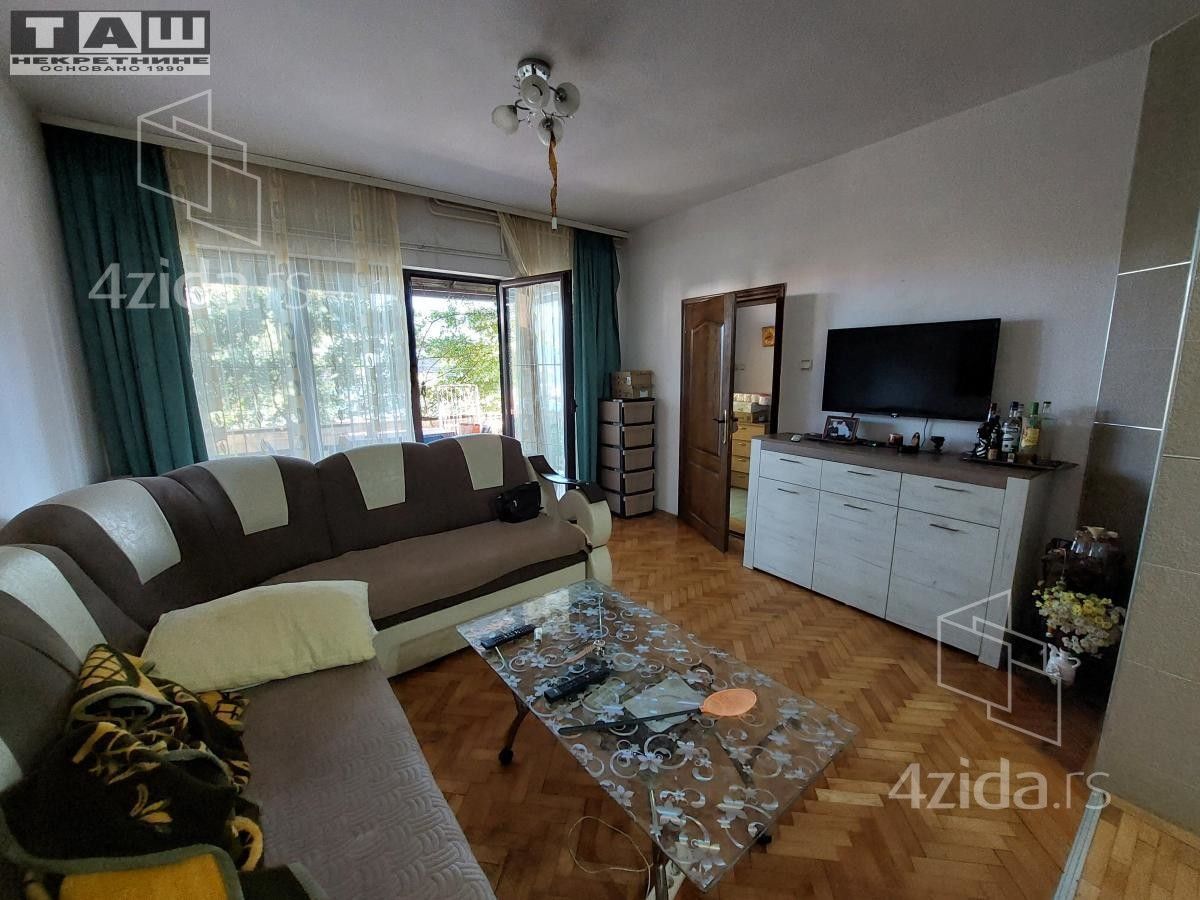 Kuća – Kragujevac, Palilule, Šumadijski upravni okrug - Prikaz 5
