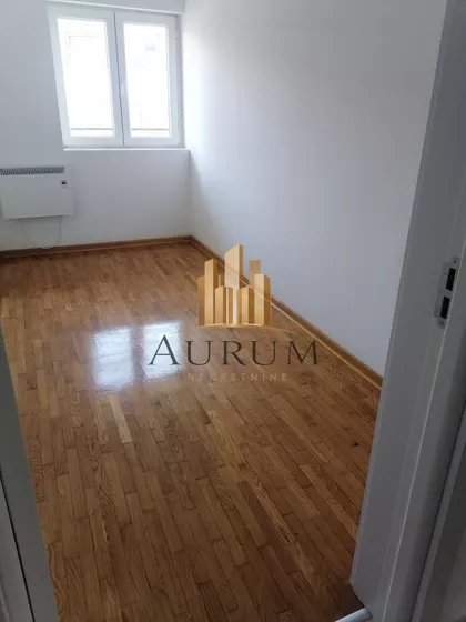 Osmog Marta | 4zida.rs