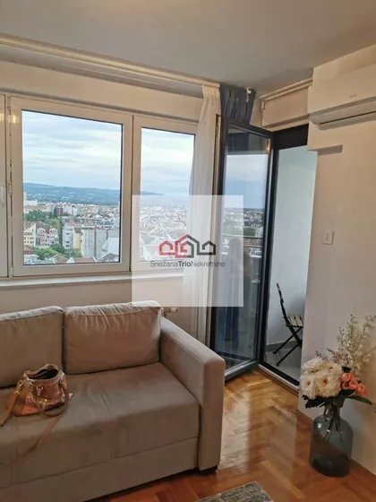 Bulevar Oslobođenja | 4zida.rs