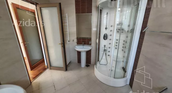 4-etažna kuća | 4zida