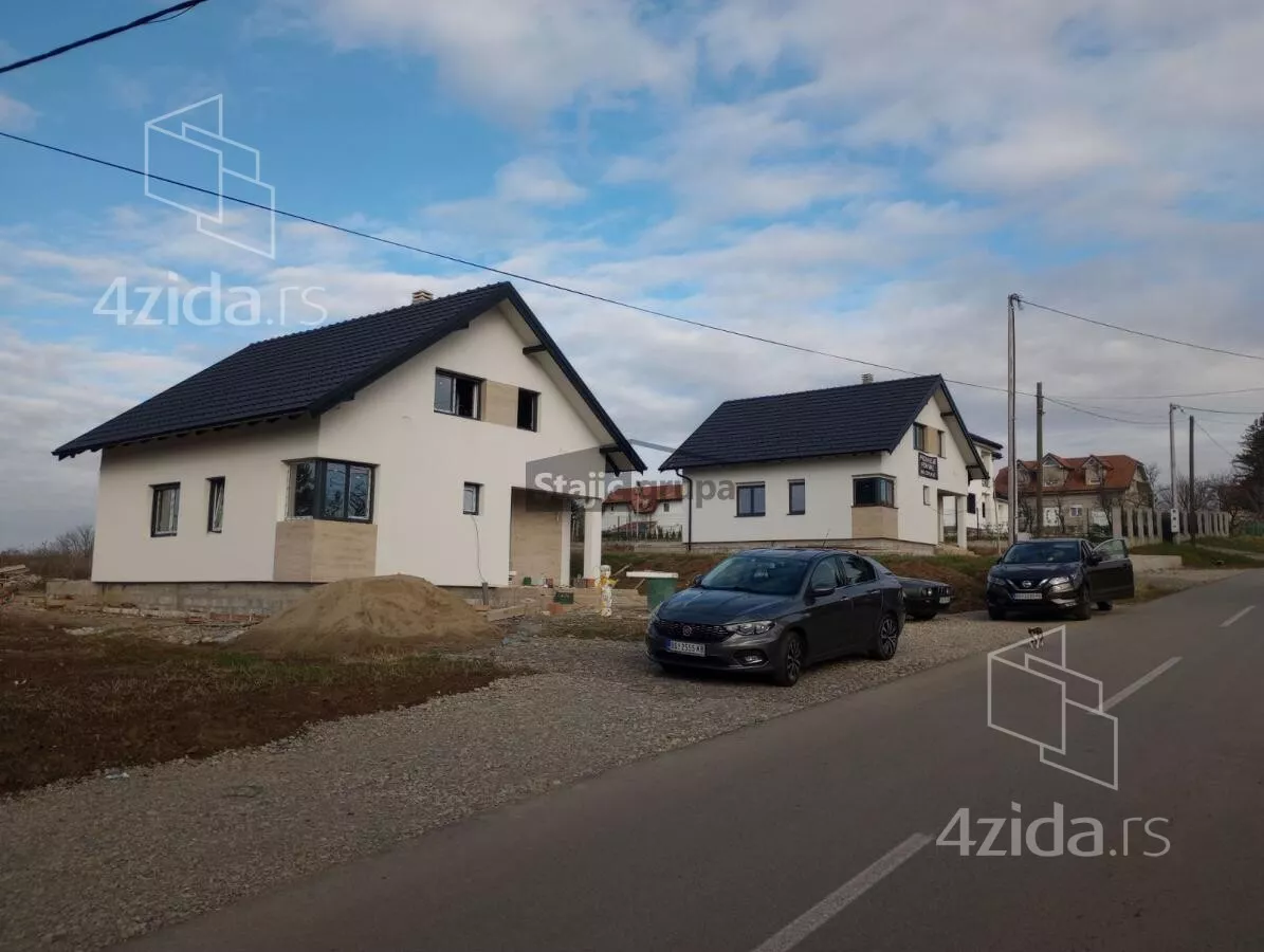 Kuća | 4zida