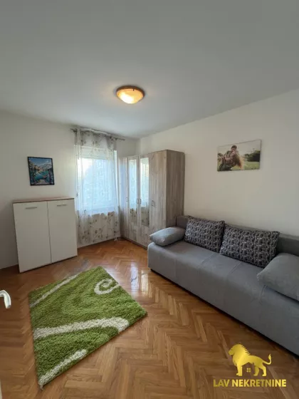 GOGOLJEVA | 4zida.rs