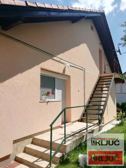 Popovica | 4zida.rs