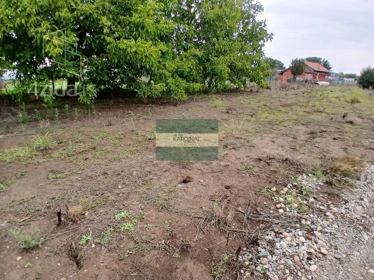 Plac | 4zida