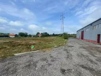 Poslovna zgrada | 4zida