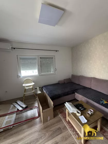 VETERNIČKA RAMPA | 4zida.rs