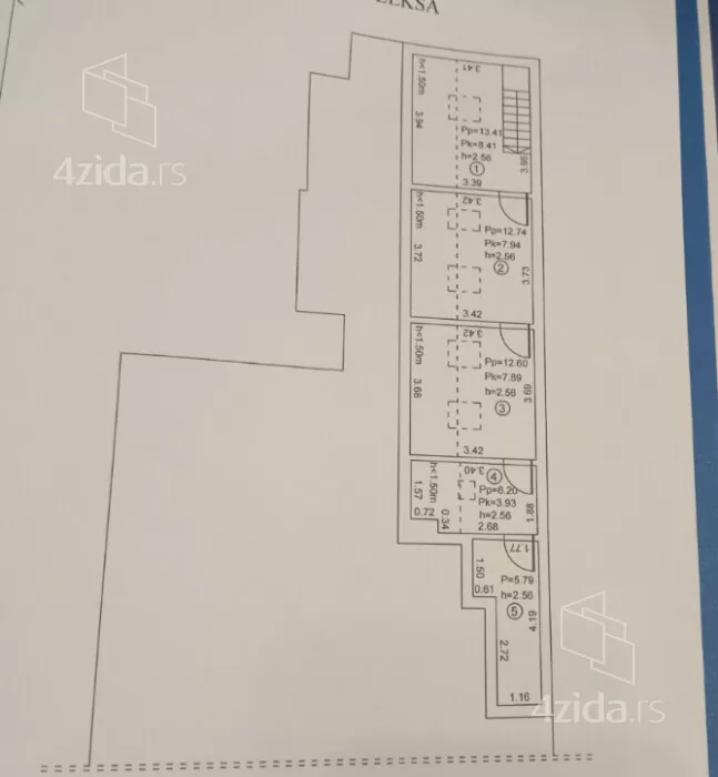 Petosoban stan | 4zida