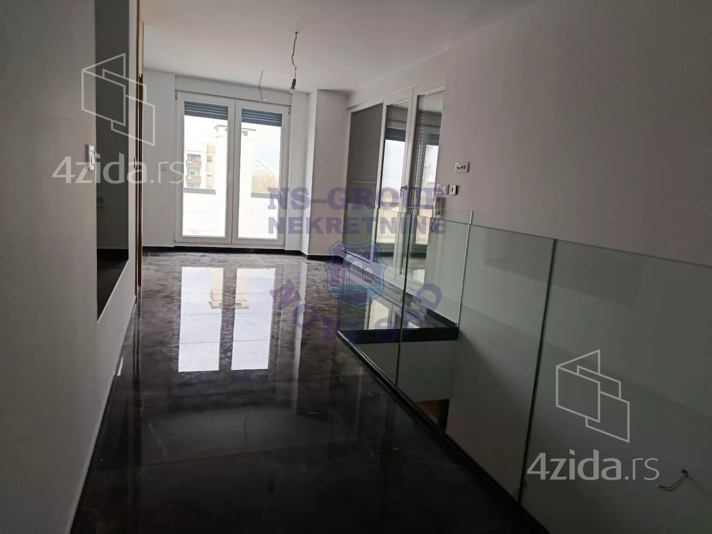 Petosoban stan | 4zida