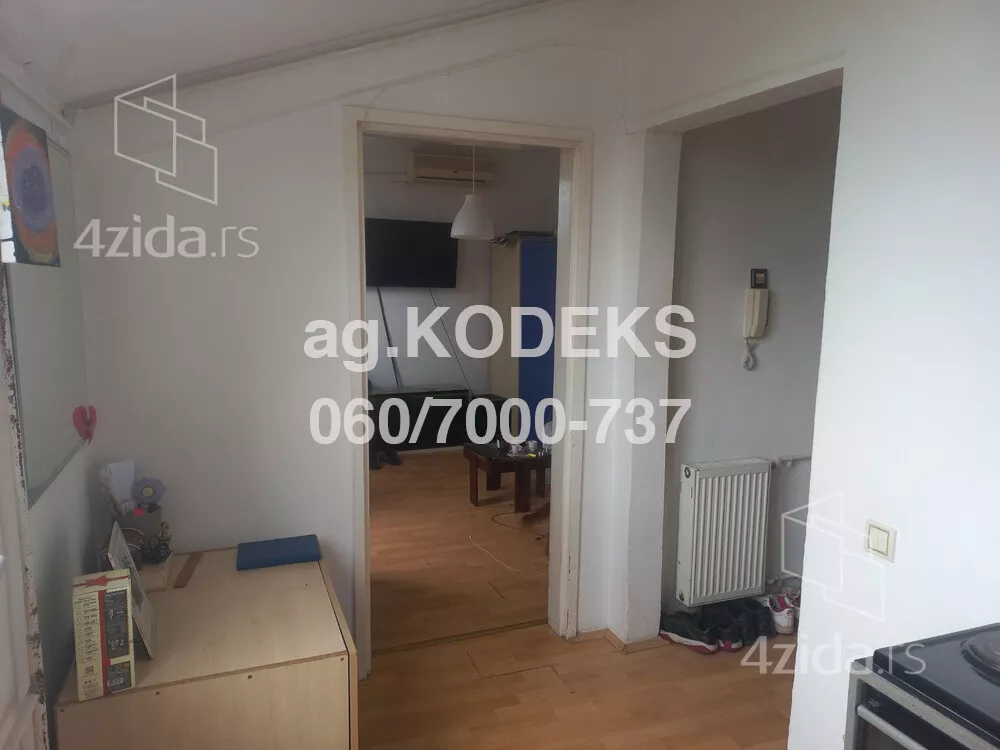 Garsonjera | 4zida