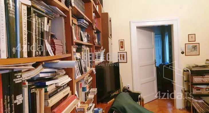 Četvoroiposoban stan | 4zida