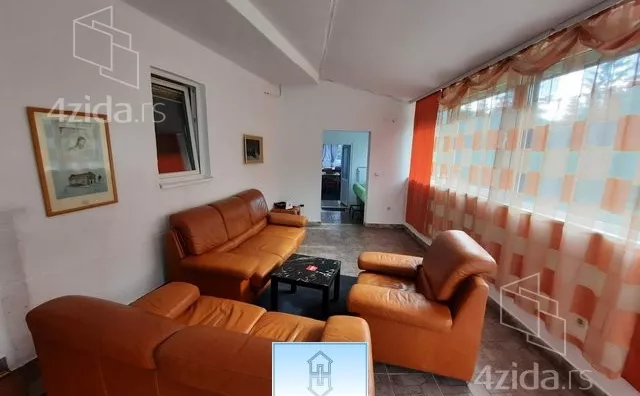 Ugostiteljski objekat | 4zida