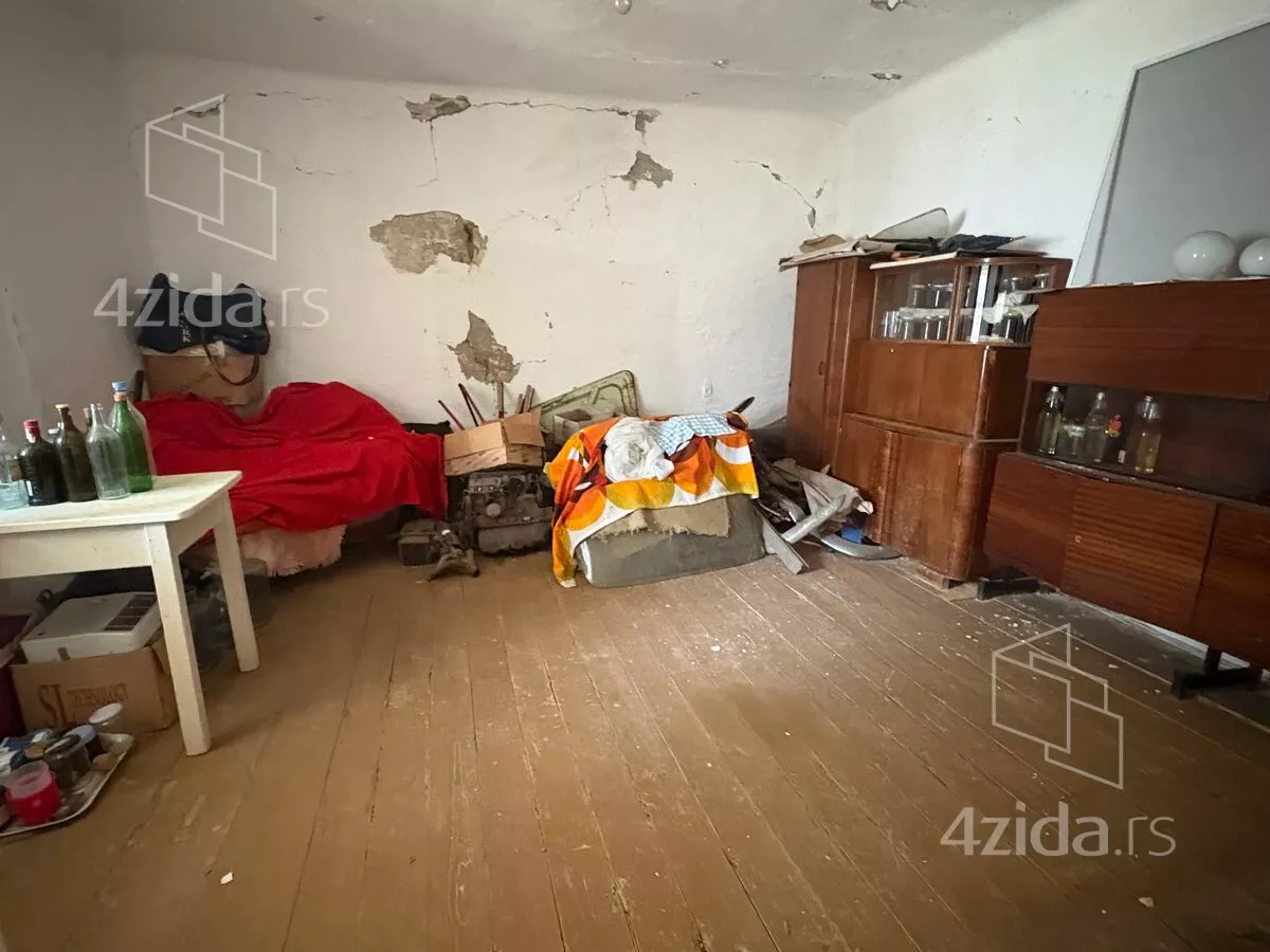 3-etažna kuća | 4zida