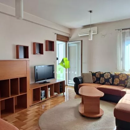 Dom Zdravlja | 4zida.rs