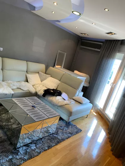 Đeram pijaca | 4zida.rs