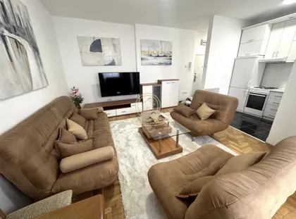 Sajmište | 4zida.rs