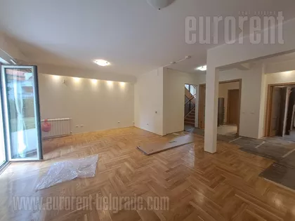 DEDINJE | 4zida.rs