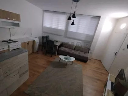 Janisa Janulisa | 4zida.rs