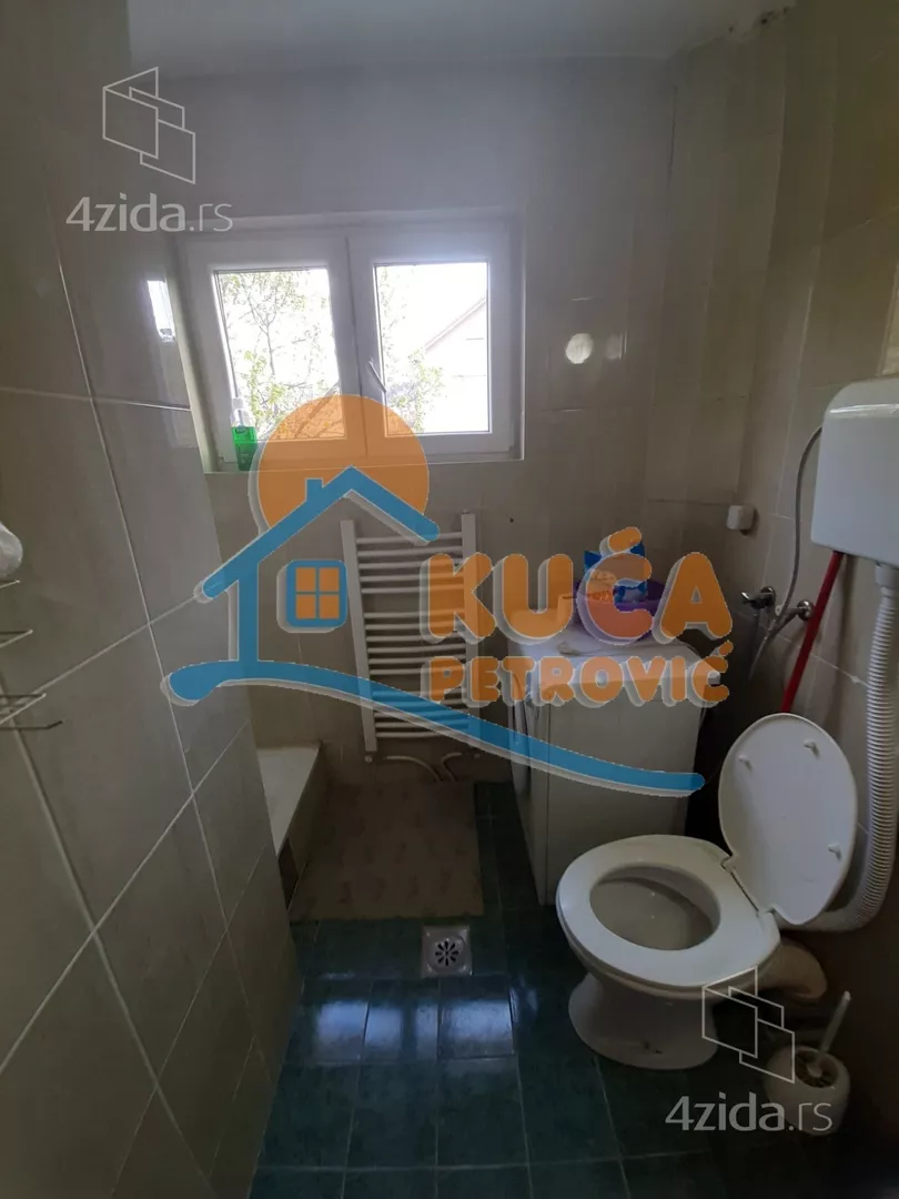 Garsonjera | 4zida