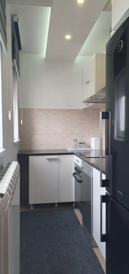 Pravni fakultet - Vračar | 4zida.rs