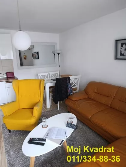 Zemunska | 4zida.rs