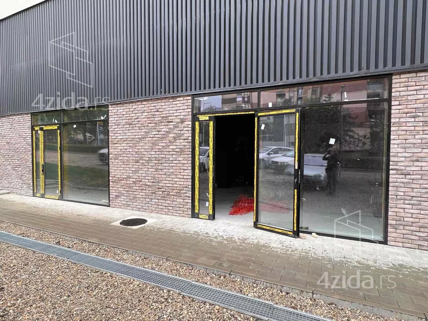 Poslovni prostor | 4zida