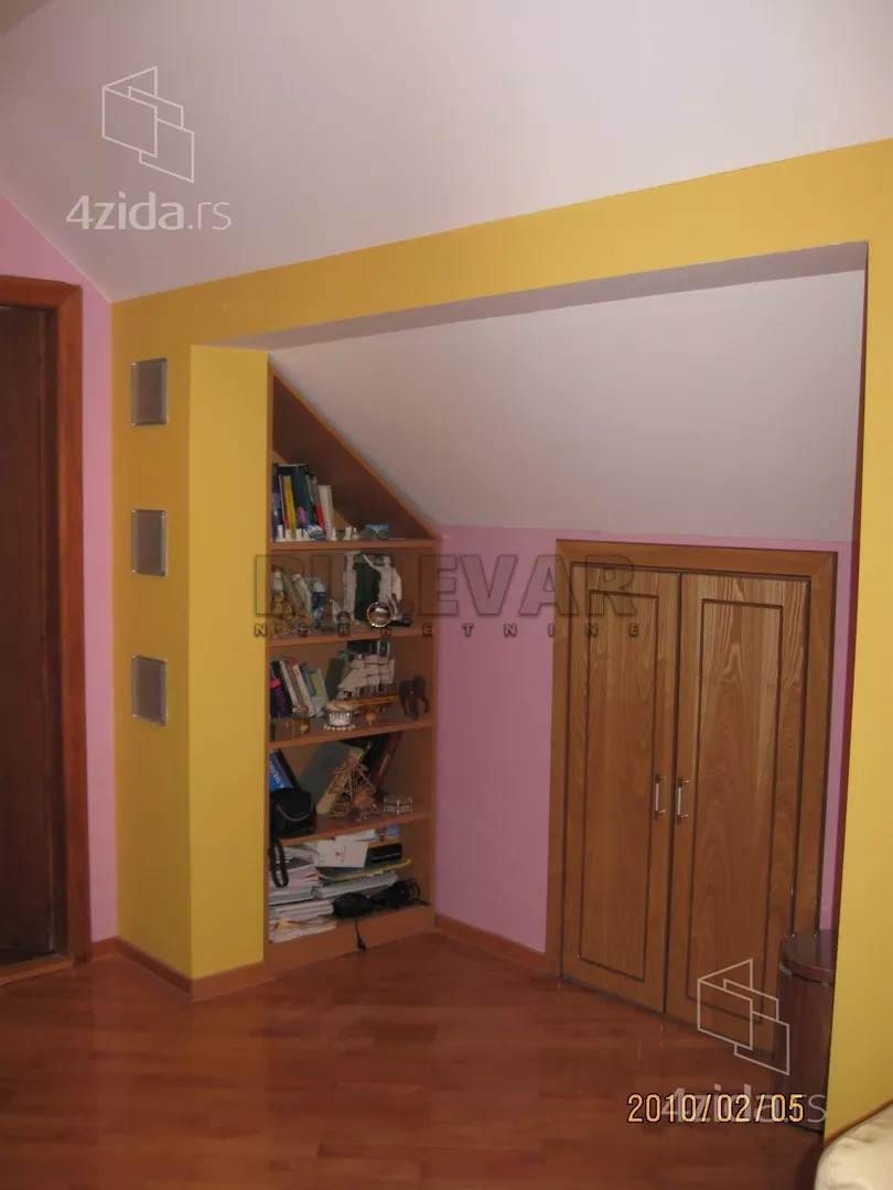 3-etažna kuća | 4zida