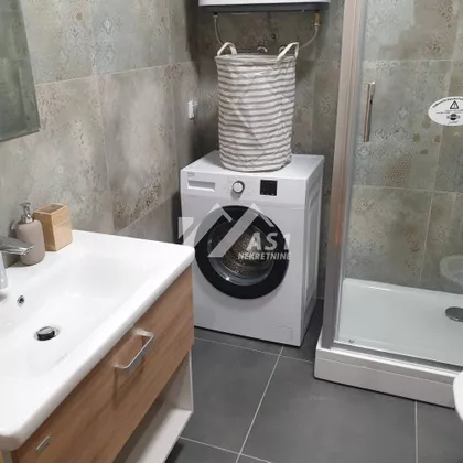 Železnička | 4zida.rs