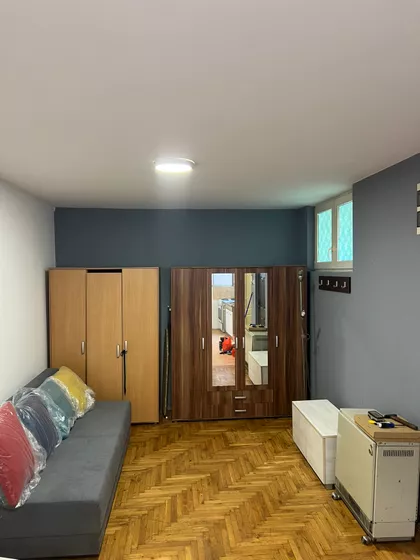 Crveno Barjače 35A | 4zida.rs