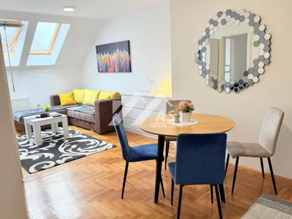 Nikolajevska | 4zida.rs