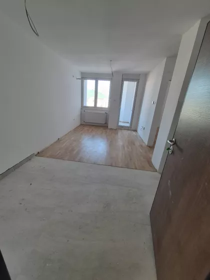 Južni Telep | 4zida.rs