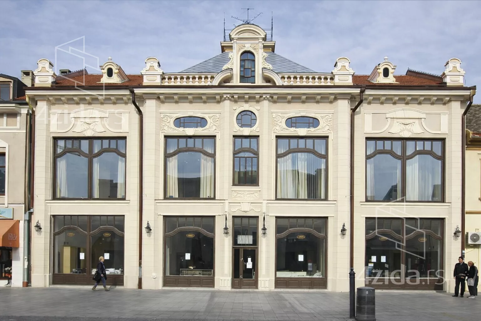 Poslovni prostor | 4zida