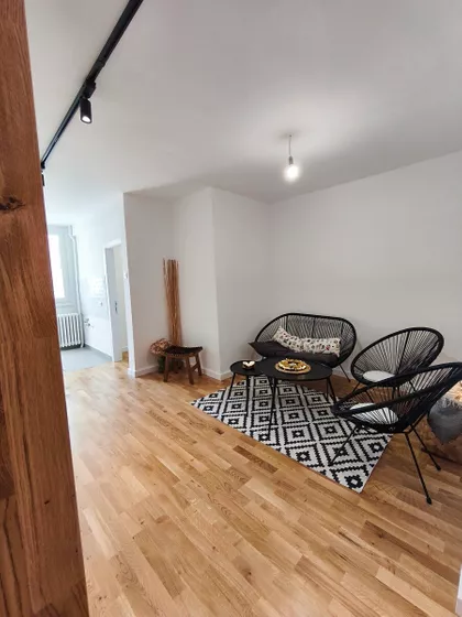 Sava Burića bb | 4zida.rs