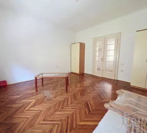 Novi Sad - Centar, Stari Grad, Gradske lokacije, Novi Sad, 2.0 stan | 4zida.rs